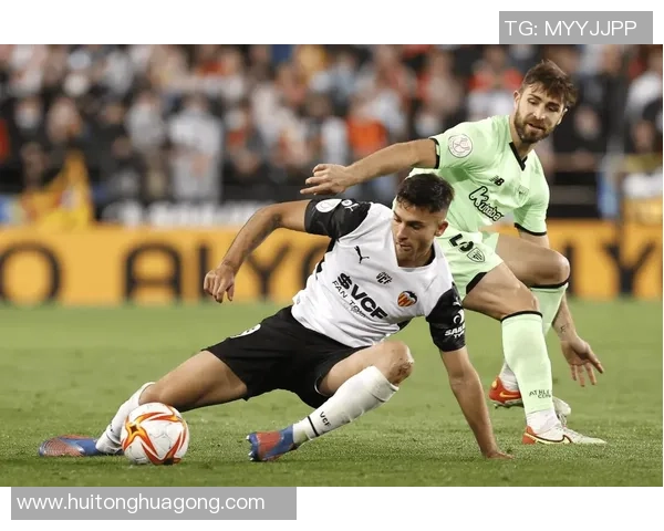 纽约城与休斯敦迪纳摩比赛分析及战术对比探讨 纽约城与休斯敦迪纳摩比赛分析及战术对比探讨