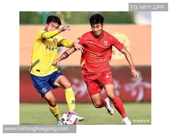 西汉姆联主场迎战哈德斯全力争胜力争积分榜上升