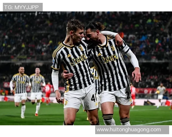 克鲁塞罗与戈竞技激战正酣谁能在这场对决中笑到最后 克鲁塞罗与戈竞技激战正酣谁能在这场对决中笑到最后