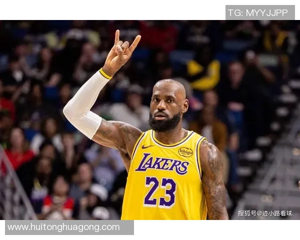 勒布朗詹姆斯：篮球之王的传奇旅程与不屈精神