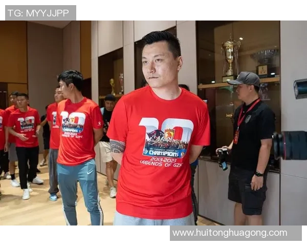 广州足球队在挑战赛中的灵活性表现分析与点评