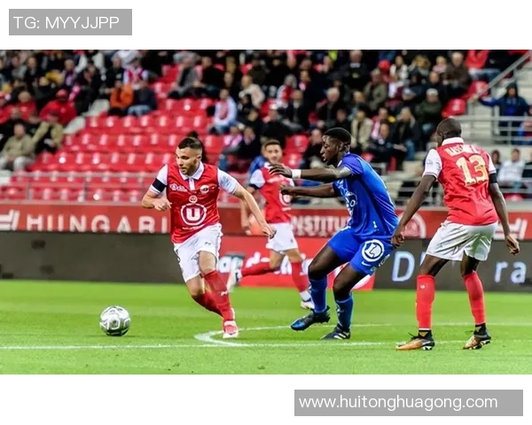 洛里昂与第戎激战正酣谁能在这场较量中笑到最后