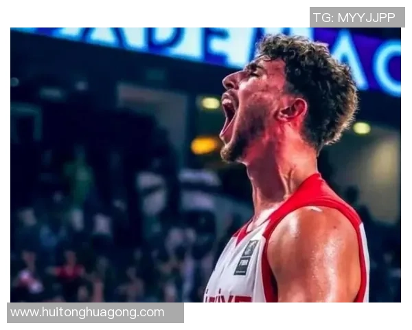 火箭队与雷霆队激战回顾精彩瞬间全场集锦分析