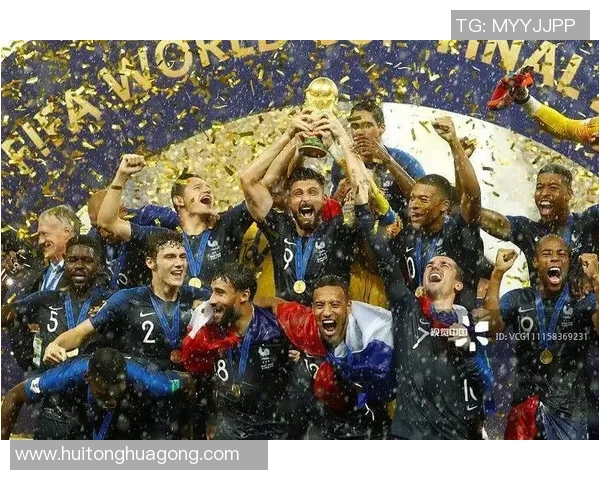 莱奥的传奇之路：从平凡少年到世界足球巨星的成长历程